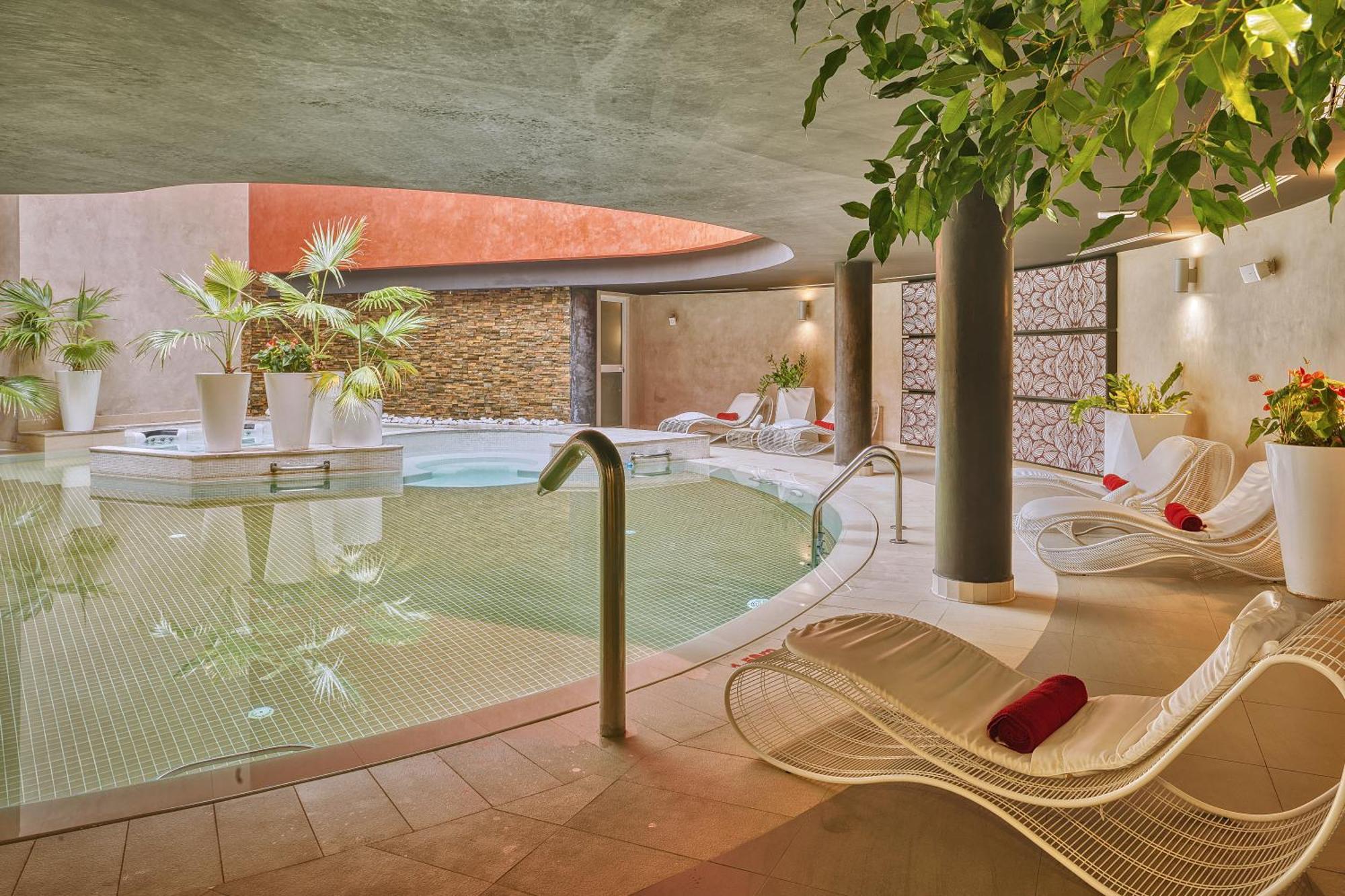 Adam Hotel Suites 突尼斯 外观 照片